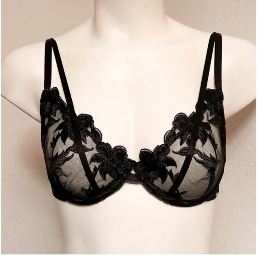 NWOT Bluebella Ariella Black Floral Lace Mesh bra 34D